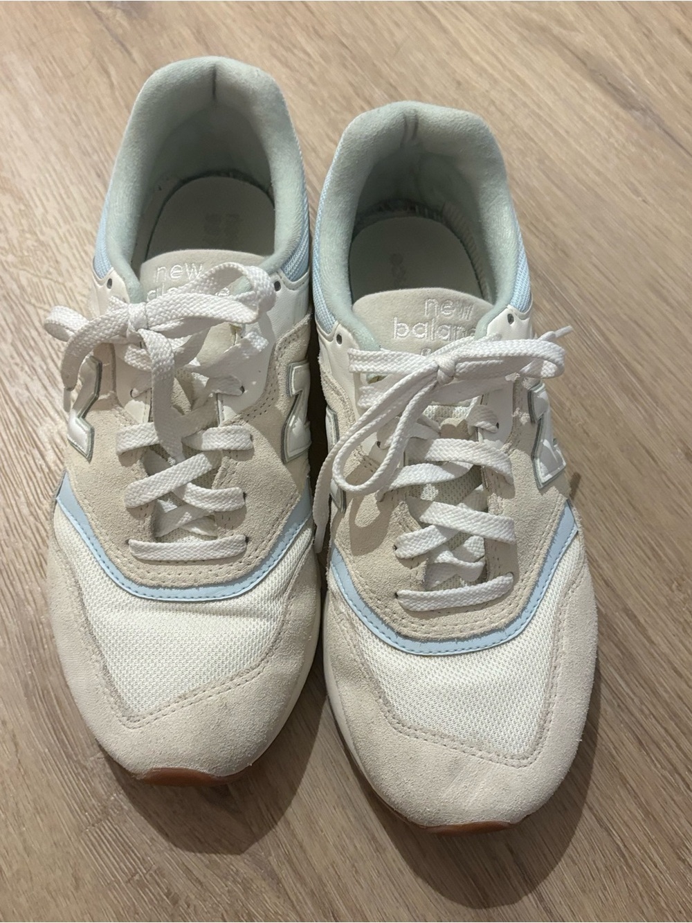 New Balance Women's Cream and Light Blue Athletic Sneakers